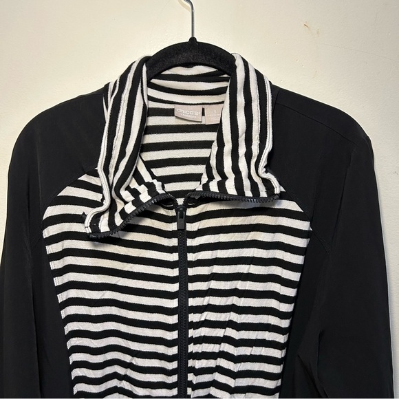 Chico’s Zenergy Black & White Striped Millers Long Sleeve Mix Panel Jacket - Picture 5 of 11